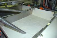 Fabrication du fromage - Remplissage des cuves avec le lait